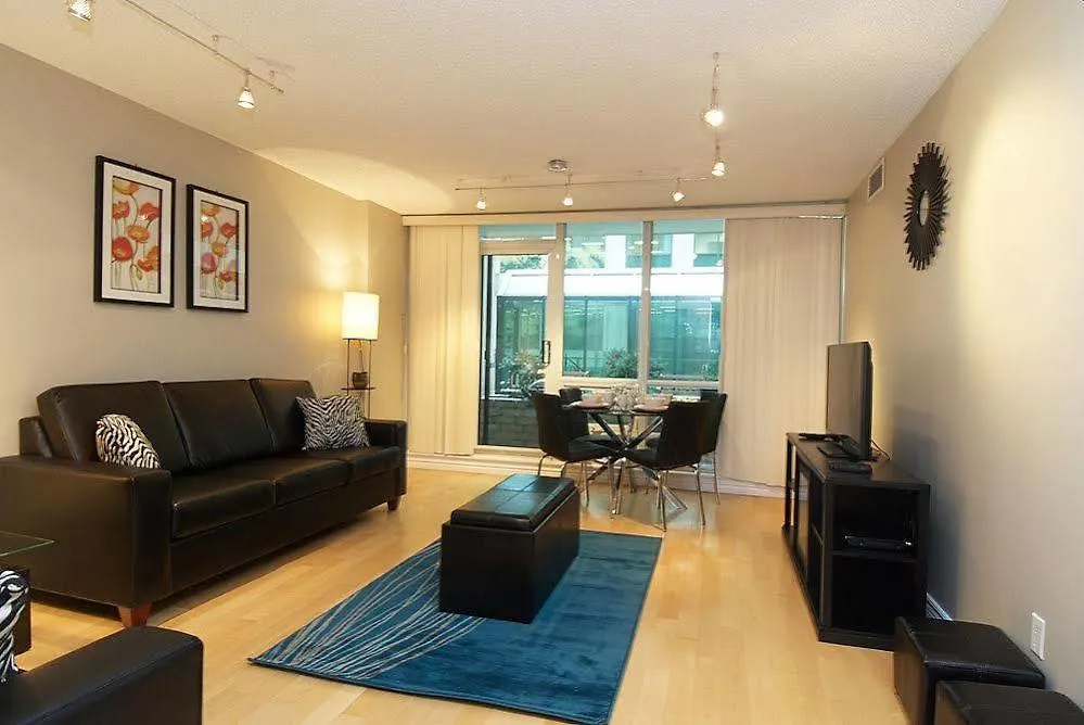 Apartment Whitehall Suites - 263 Wellington St W Toronto