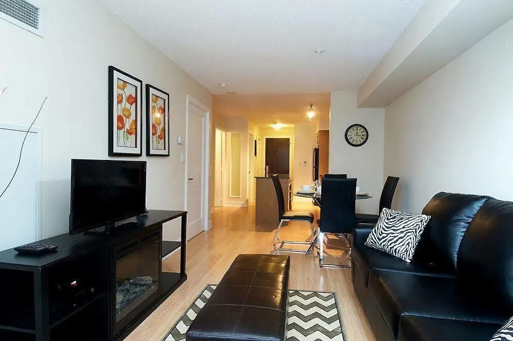 Apartment Whitehall Suites - 263 Wellington St W Toronto