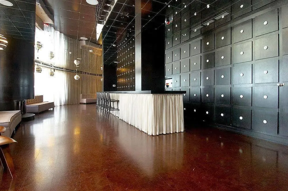 Whitehall Suites - 263 Wellington St W Toronto Apartment