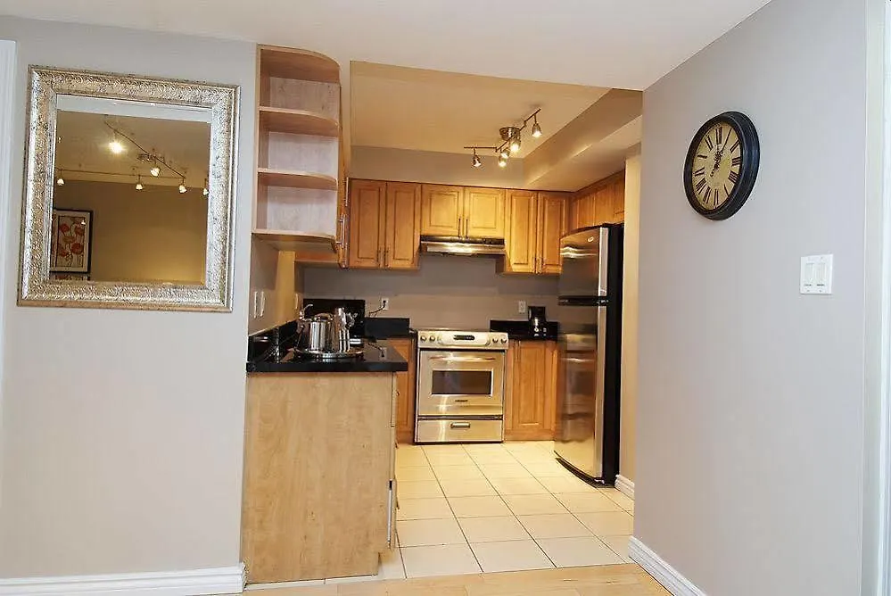 Apartment Whitehall Suites - 263 Wellington St W Toronto Canada